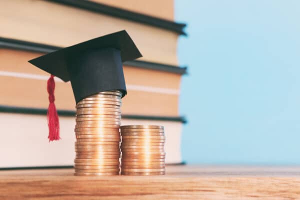 SCHOLARSHIP OPPORTUNITIES FOR STUDENTS